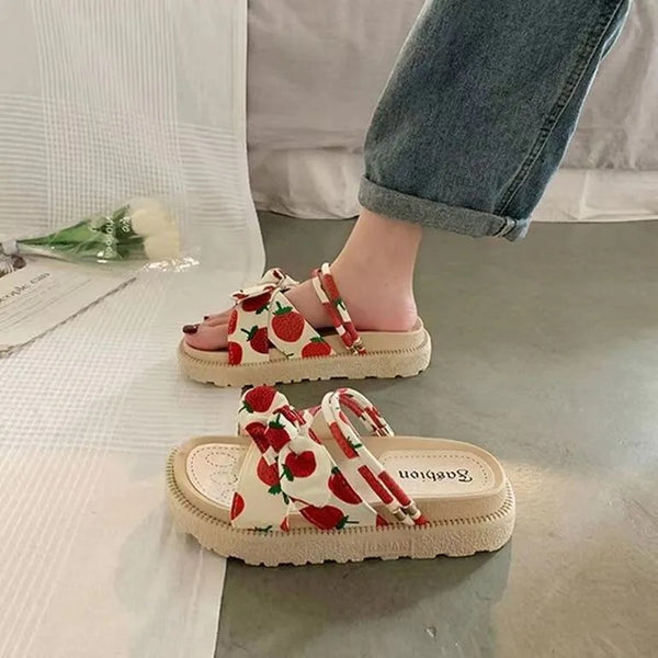 Women's Flat Sandals