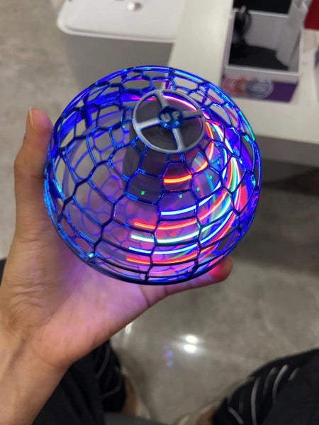 Flying RGB Light Spinner